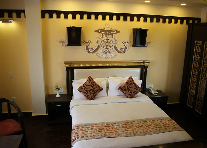 Encounter Nepal & Hotel