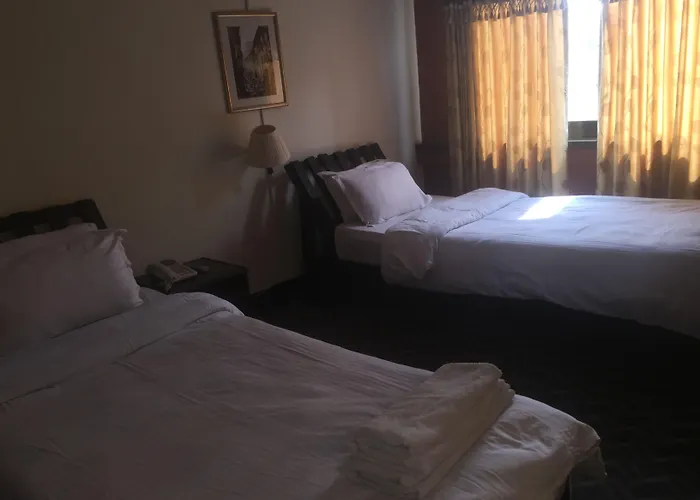 Encounter Nepal & Hotel Katmandu